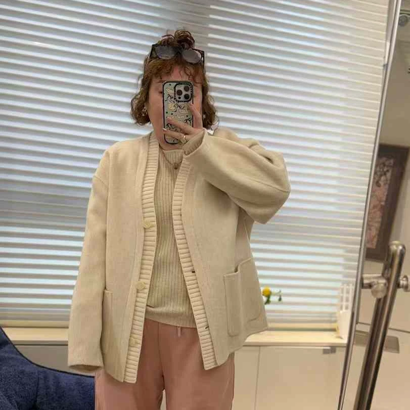 MEET 冬季定制版针织领外套