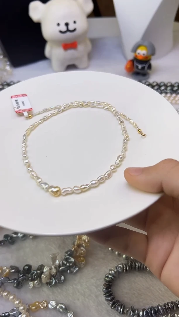 颈饰18K金镶嵌海水珍珠鼠***者珍珠