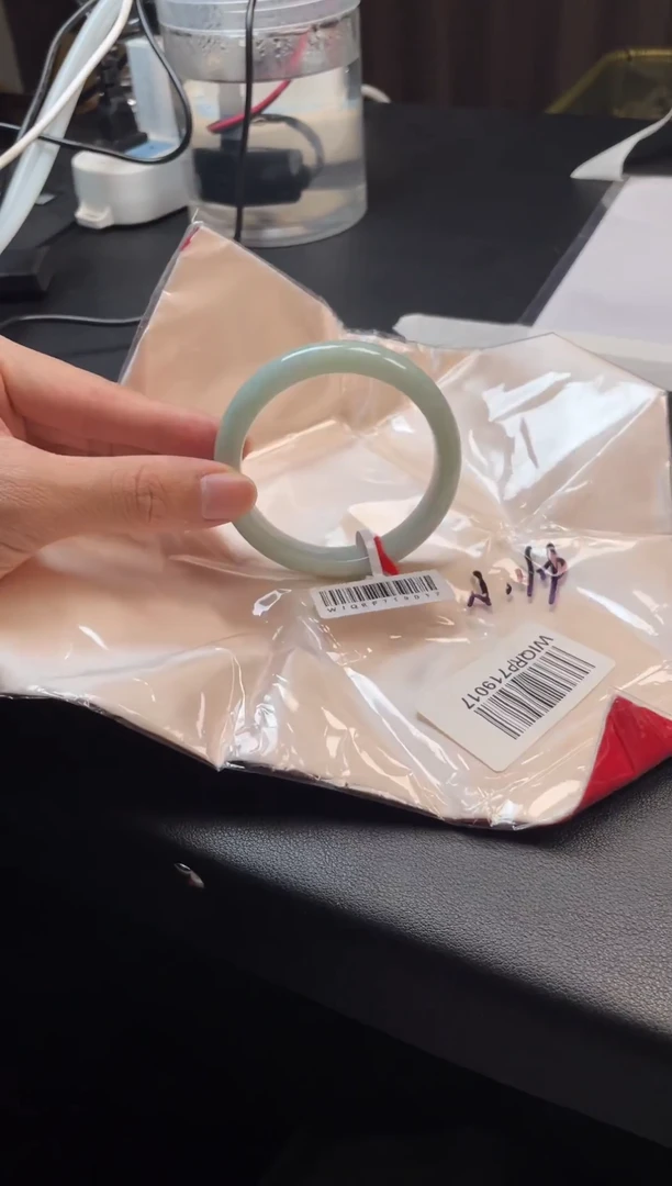 未镶嵌手镯翡翠39812