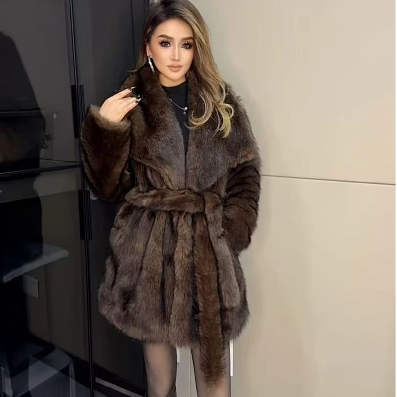 V领蝙蝠袖慵懒风长袖叶子短外套秋冬毛领大衣宽松