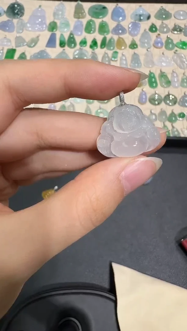 颈饰18K金镶嵌翡翠X0828-1501-347