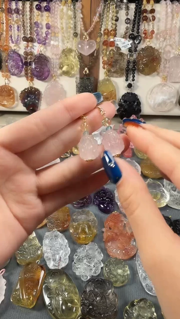 银S925镶嵌耳饰水晶粉貔貅耳环