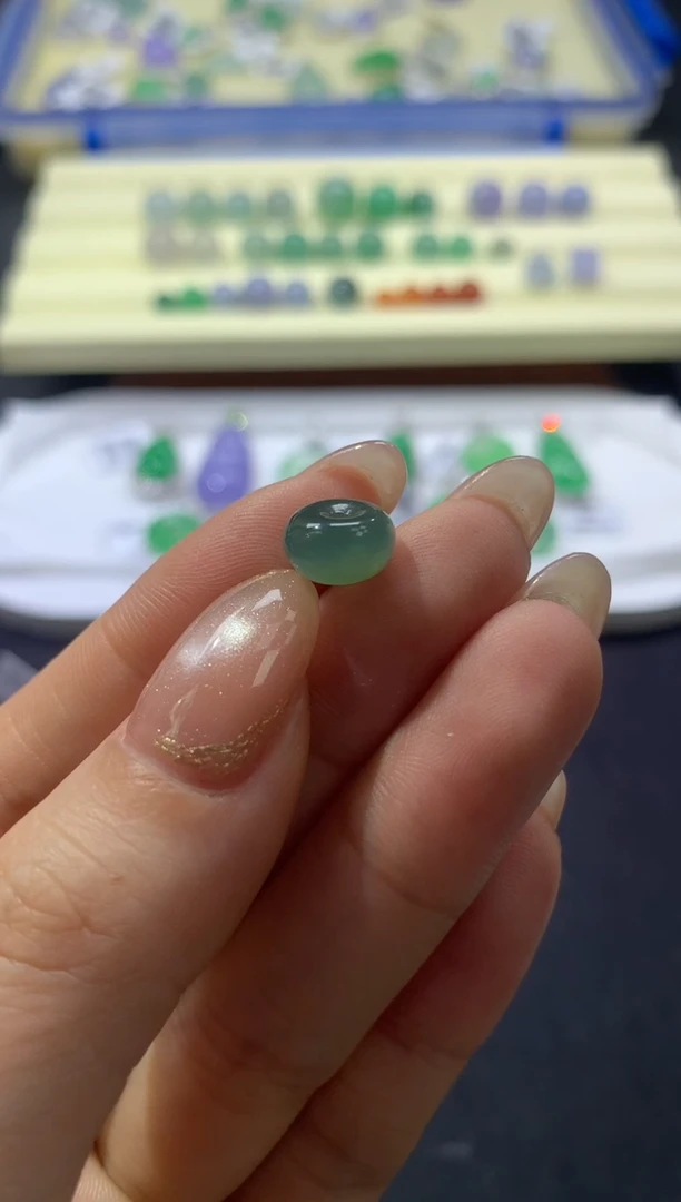 未镶嵌定制翡翠卡9.1*5.4mm