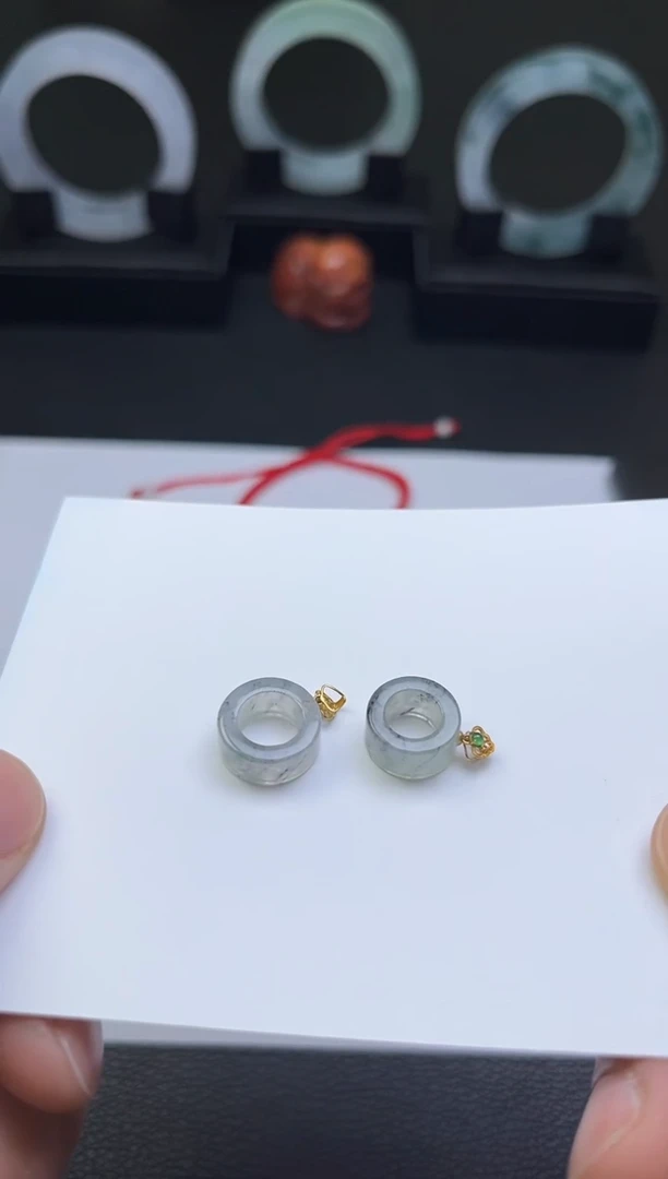 【闪购商品】翡翠颈饰未镶嵌路路通