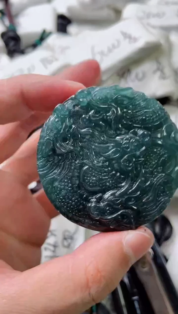 颈饰未镶嵌翡翠8