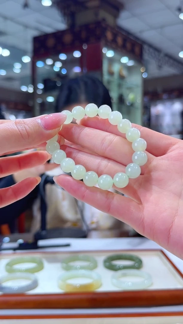 未镶嵌手串和田玉冰晴手串