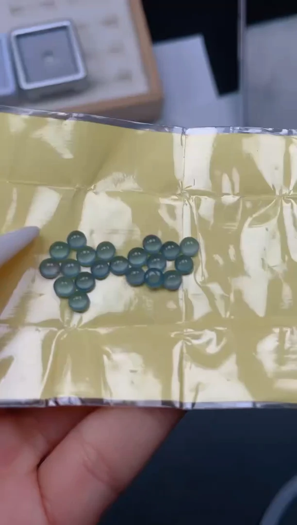 未镶嵌定制翡翠天然翡翠裸石蛋面37