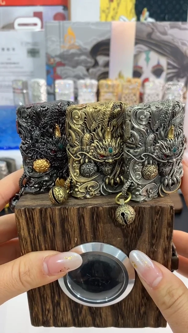 铜ZIPPO【黑金/古银/古铜】灵动貔貅带木盒+油+火石一整套