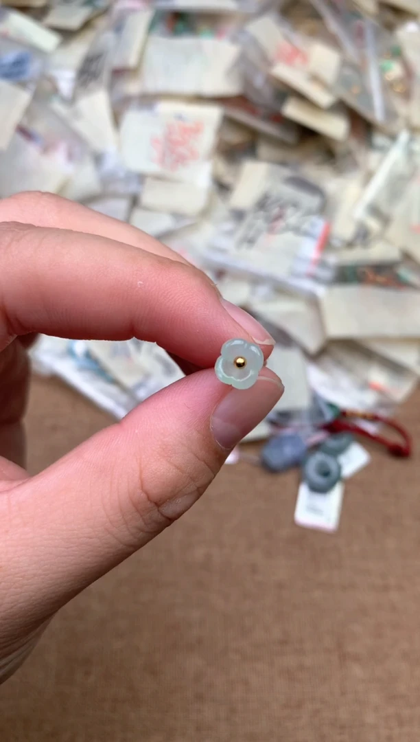 银S925镶嵌挂件翡翠一1个