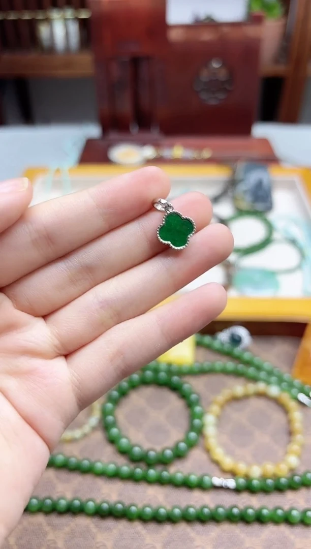 翡翠挂件银S925镶嵌s925银翡翠四叶花11mmYD赠链