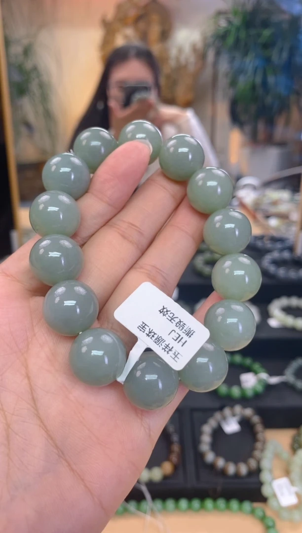 未镶嵌手串和田玉卡16