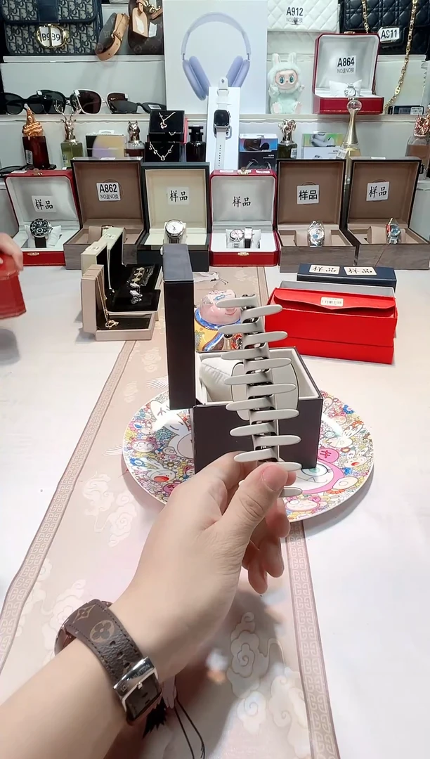 瓷片瓷器 库房到期 全部地板价@@1