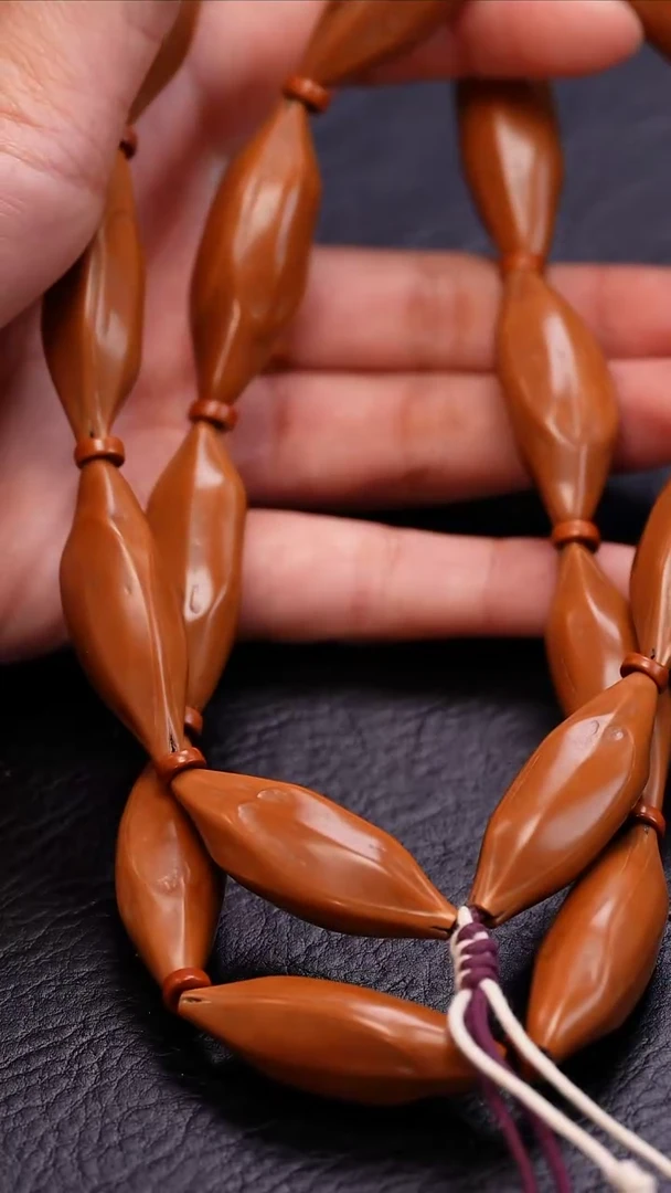 【闪购商品】橄榄核吊坠**************