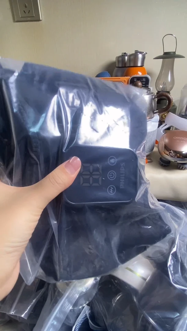 秋**树黑色护腰加热