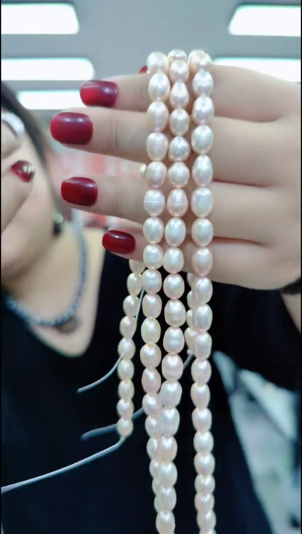 【闪购商品】淡水珍珠颈饰合金1775曼塔色项链