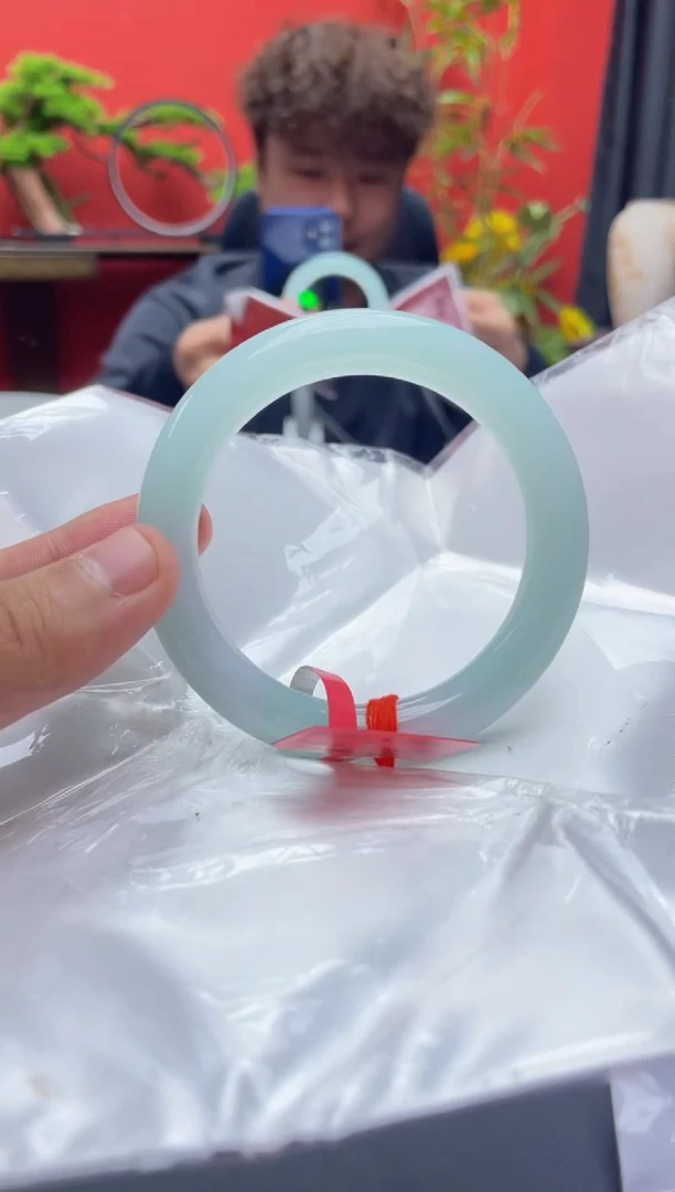 未镶嵌手镯翡翠3