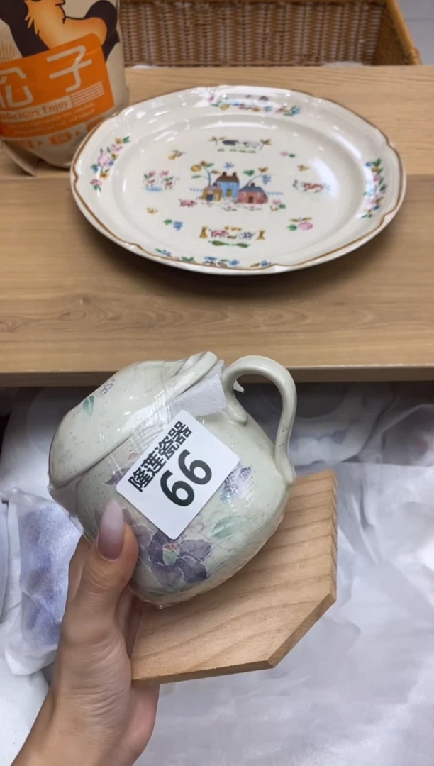 瓷片如*~隆莲瓷器欢迎大家