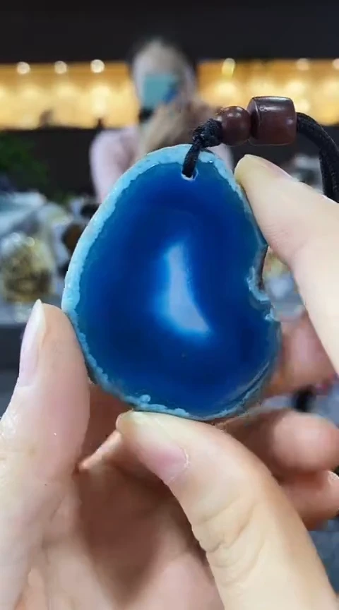 未镶嵌颈饰玛瑙/玉髓嘟****?玛瑙