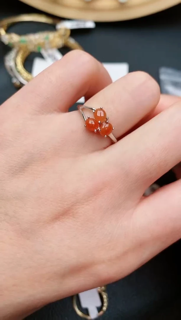 翡翠戒指银S925镶嵌....