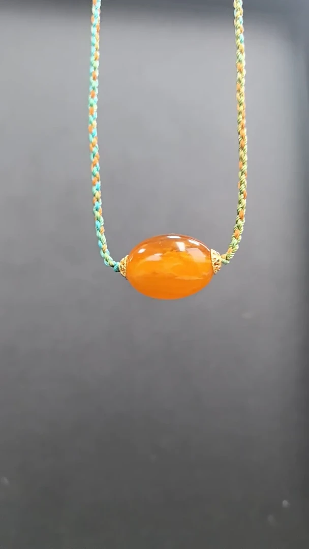 未镶嵌吊坠(赠链)蜜蜡枣珠项链