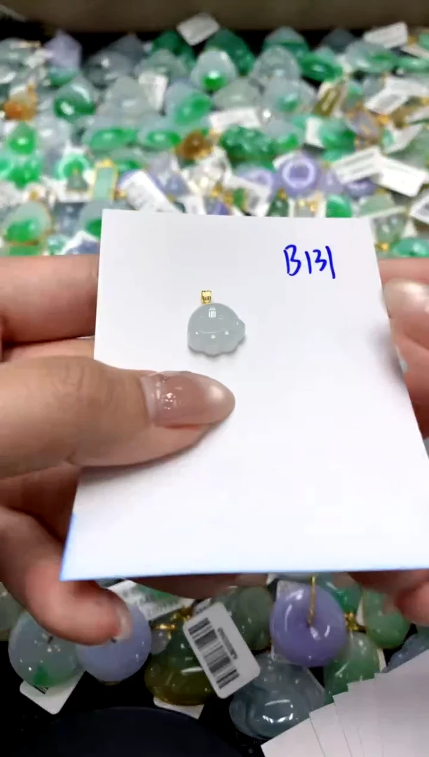 【闪购商品】翡翠颈饰18K金镶嵌1111111111111111