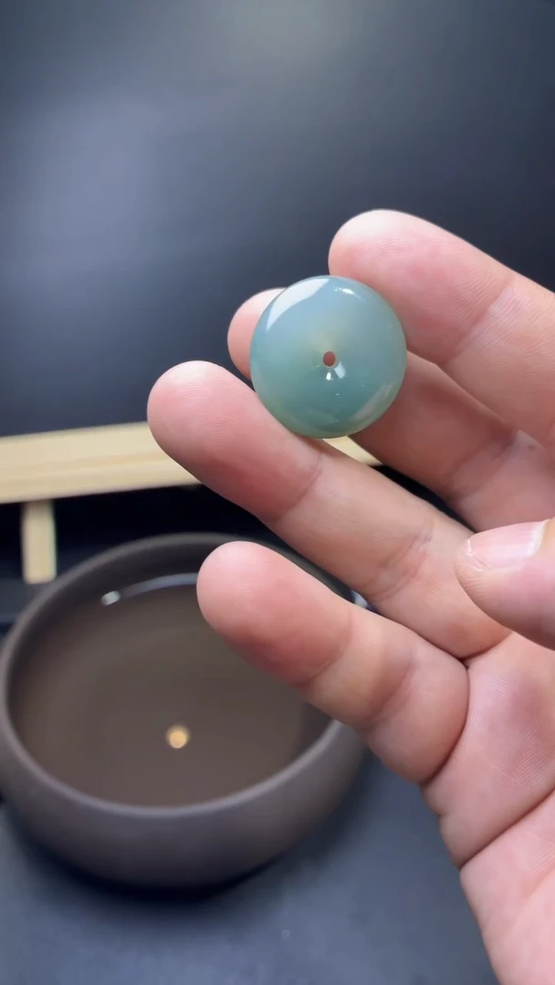 翡翠未镶嵌颈饰天然A货翡翠 平安扣