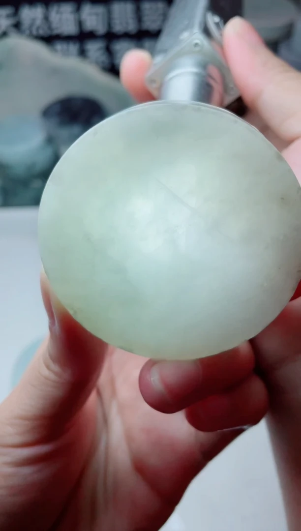 翡翠未镶嵌颈饰3425.......