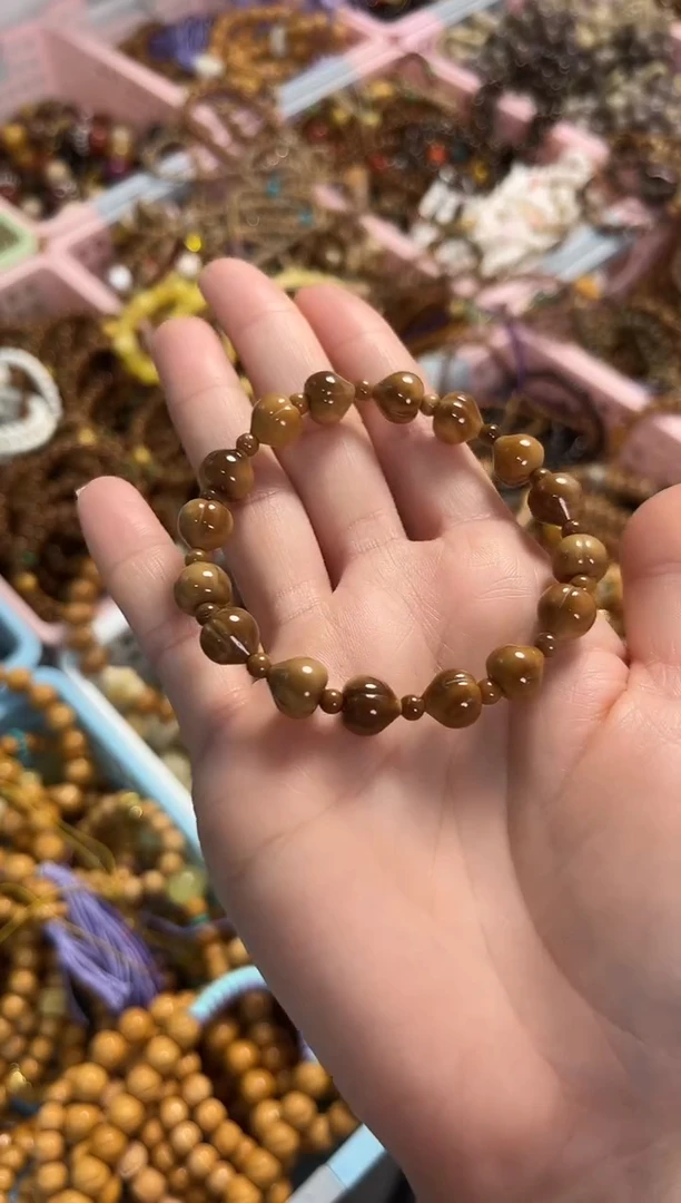 手串库克库克屁桃手串