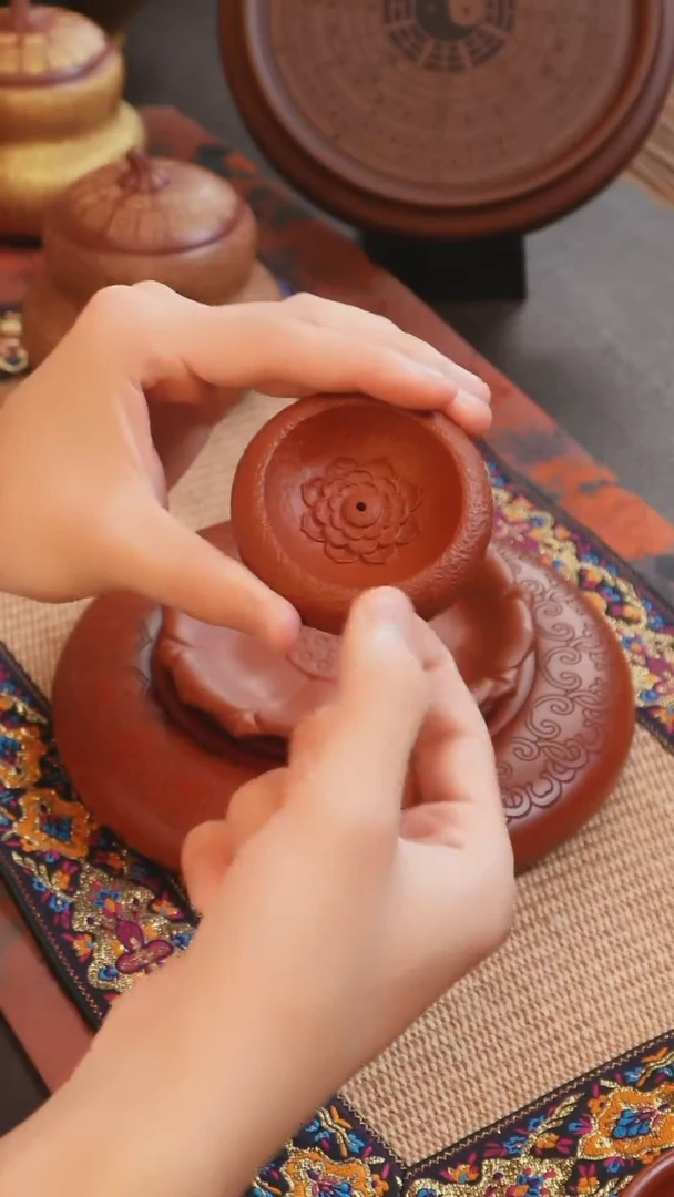 紫砂茶叶罐莲花香插