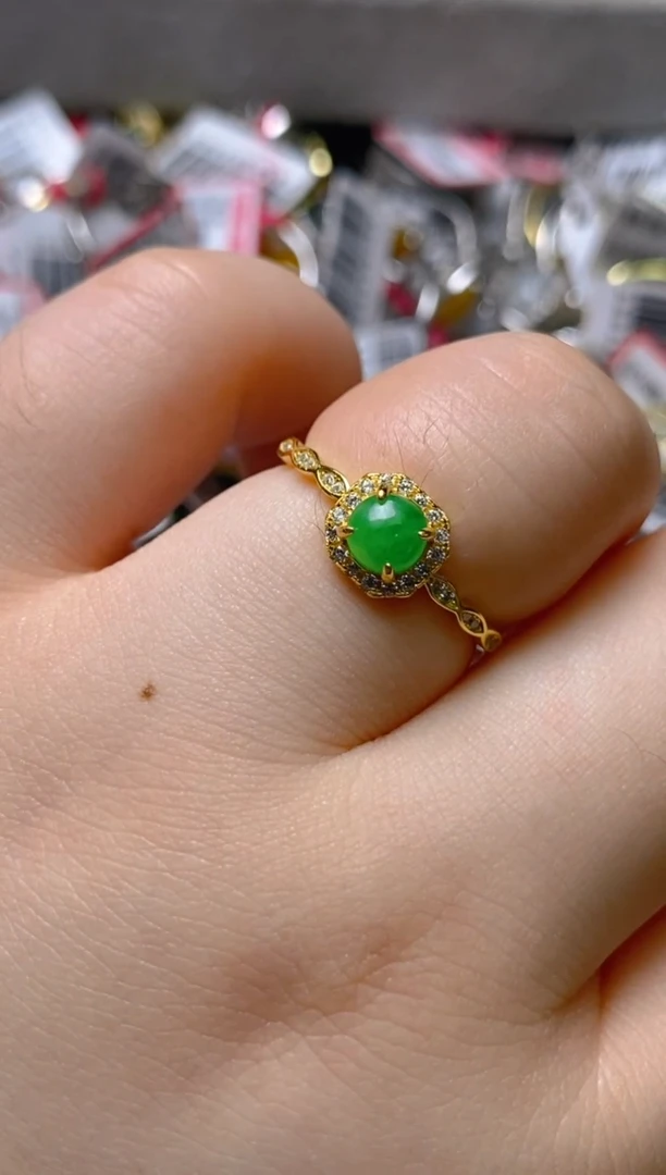银S925镶嵌戒指翡翠百内无证书