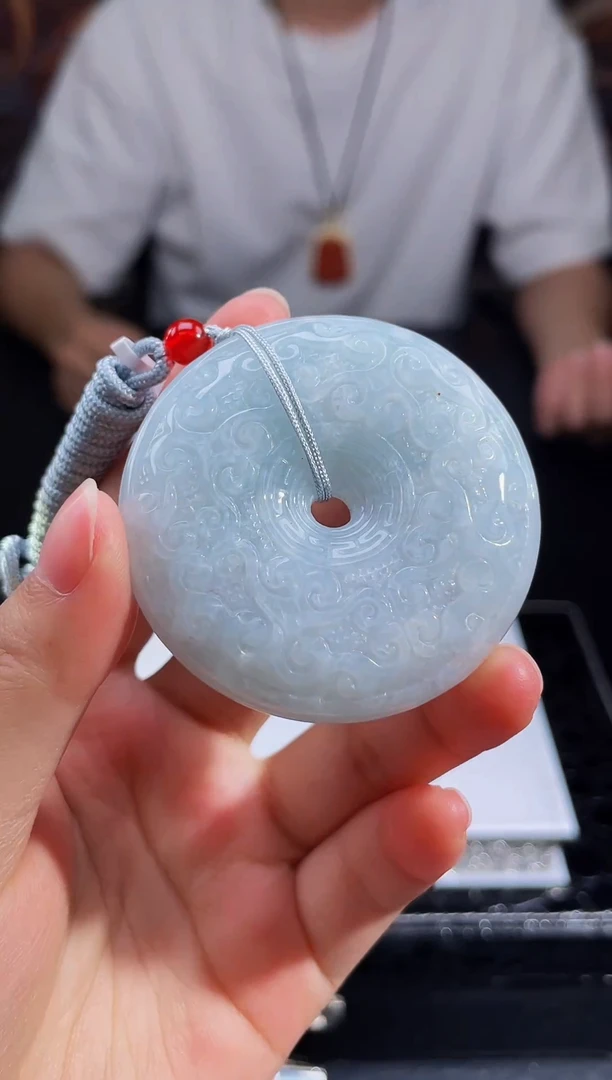 颈饰未镶嵌翡翠翡翠多样性发其一