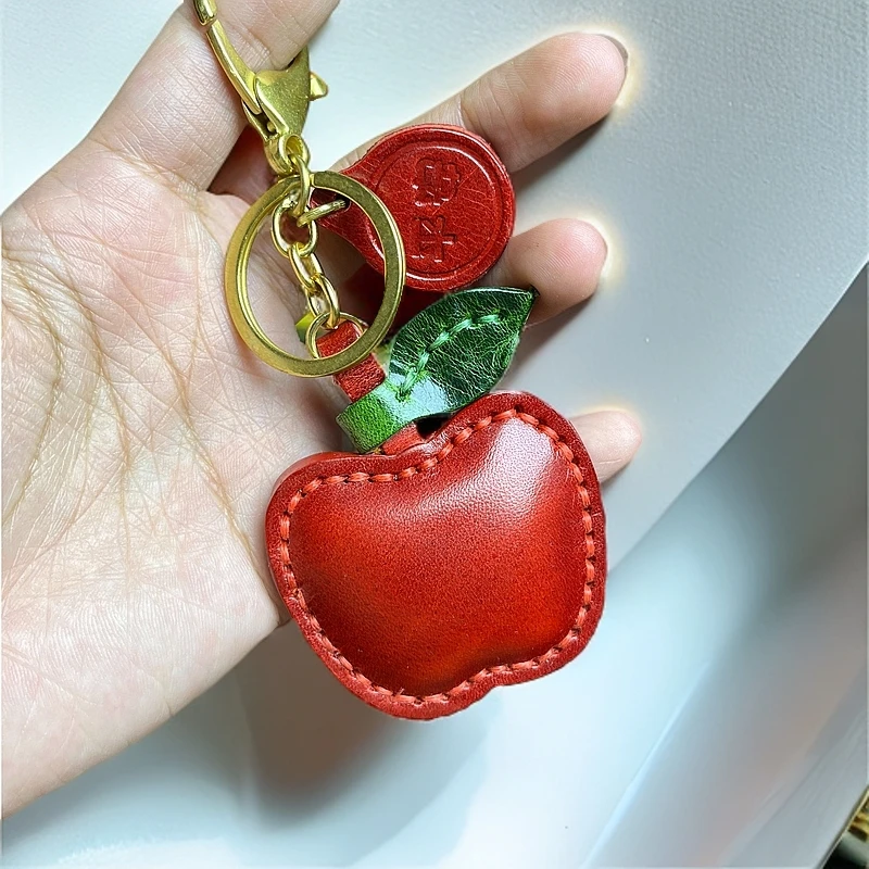 苹果（平平安安）真皮挂件钥匙扣