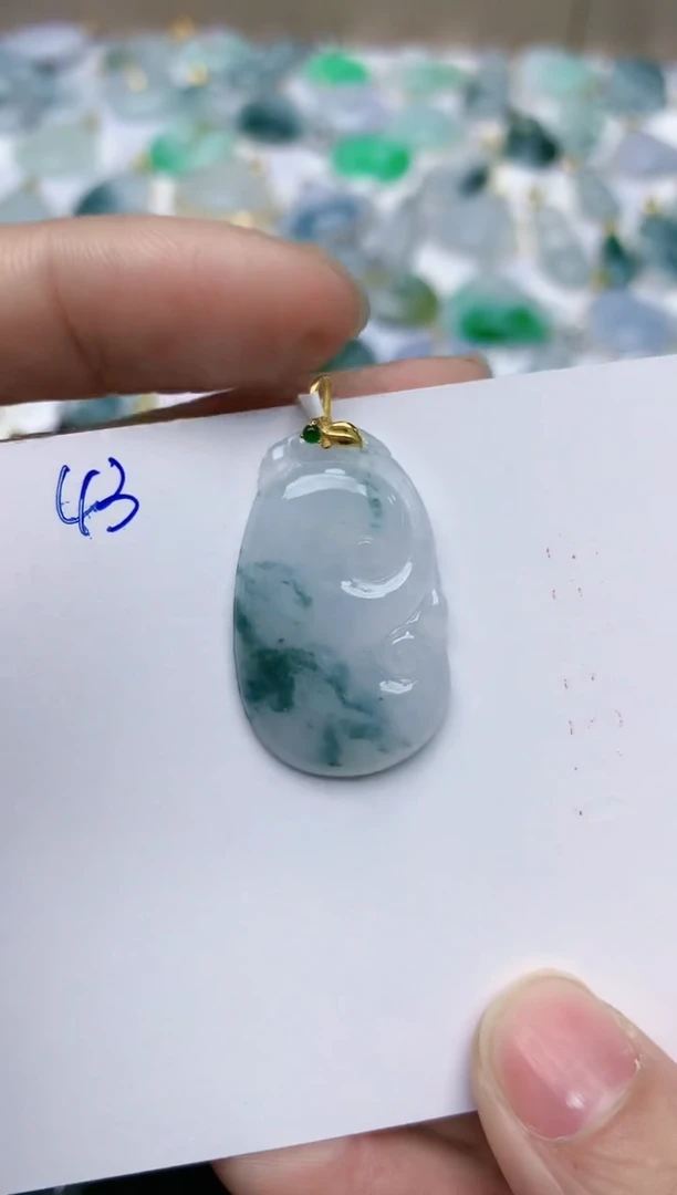 【闪购商品】翡翠颈饰18K金镶嵌天然翡翠A货    43