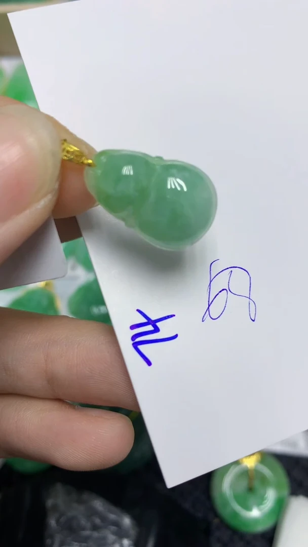 颈饰未镶嵌翡翠缅甸A货翡翠