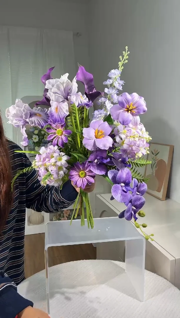 紫色花束（不含花瓶），新品上新福利