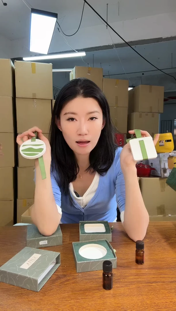 小狐狸瓷器哇哇哇