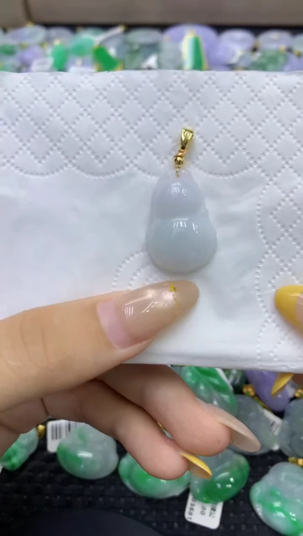 颈饰未镶嵌翡翠天然缅甸翡翠A货