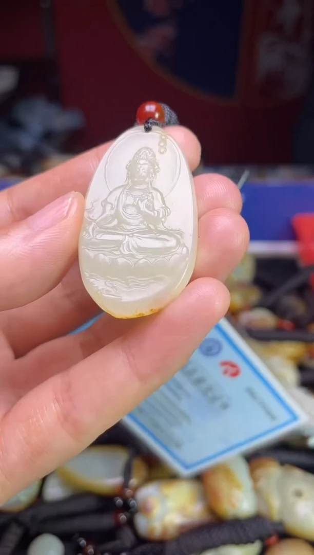 颈饰未镶嵌和田玉3