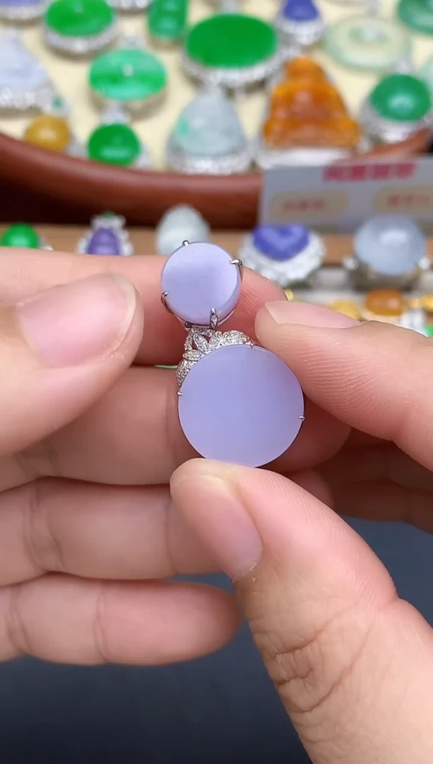 颈饰18K金镶嵌翡翠492-中国好珍宝