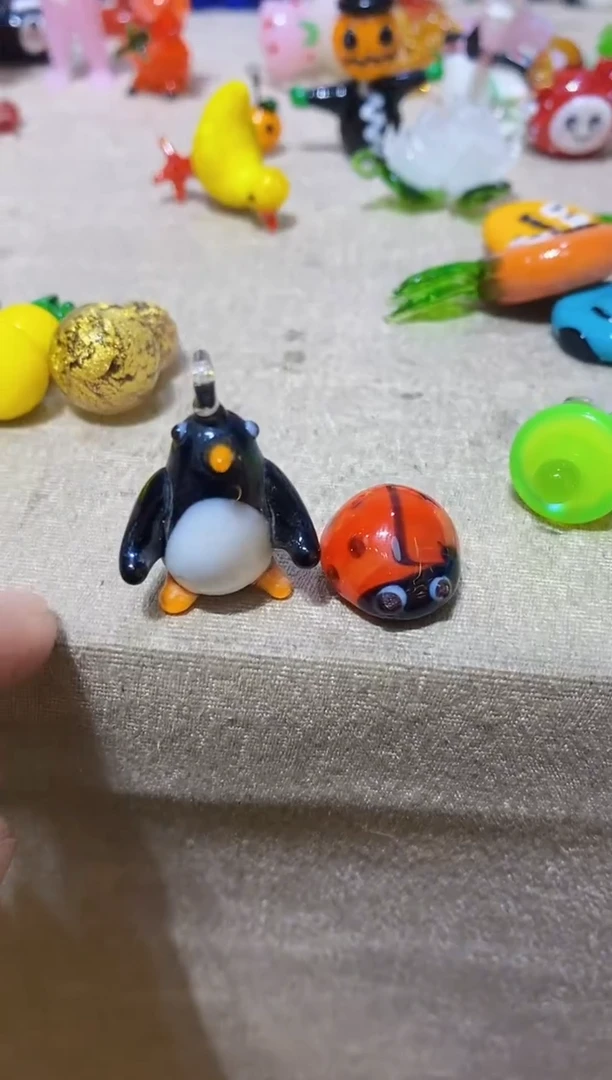【闪购商品】琉璃手工艺品挂钩企鹅+瓢虫