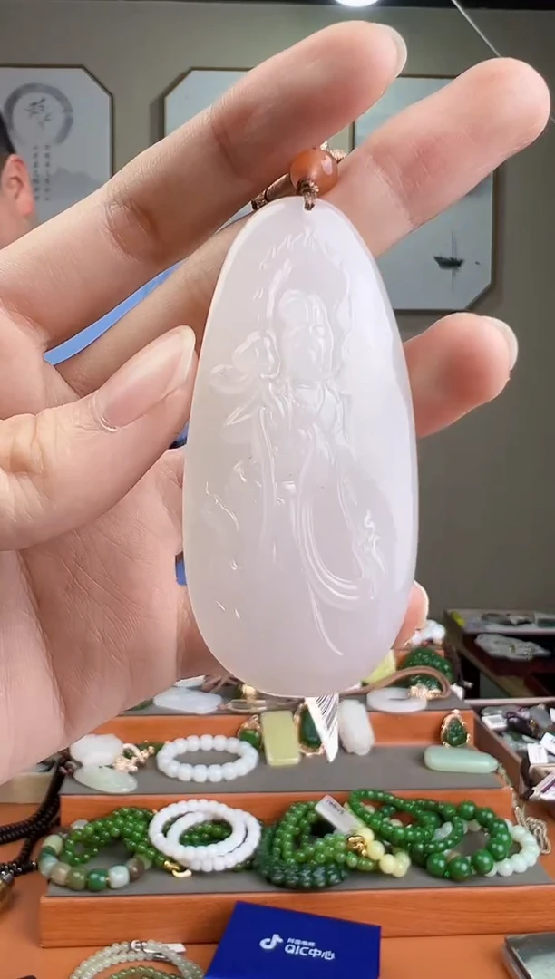 颈饰未镶嵌和田玉多样性发货 拍一单发一个