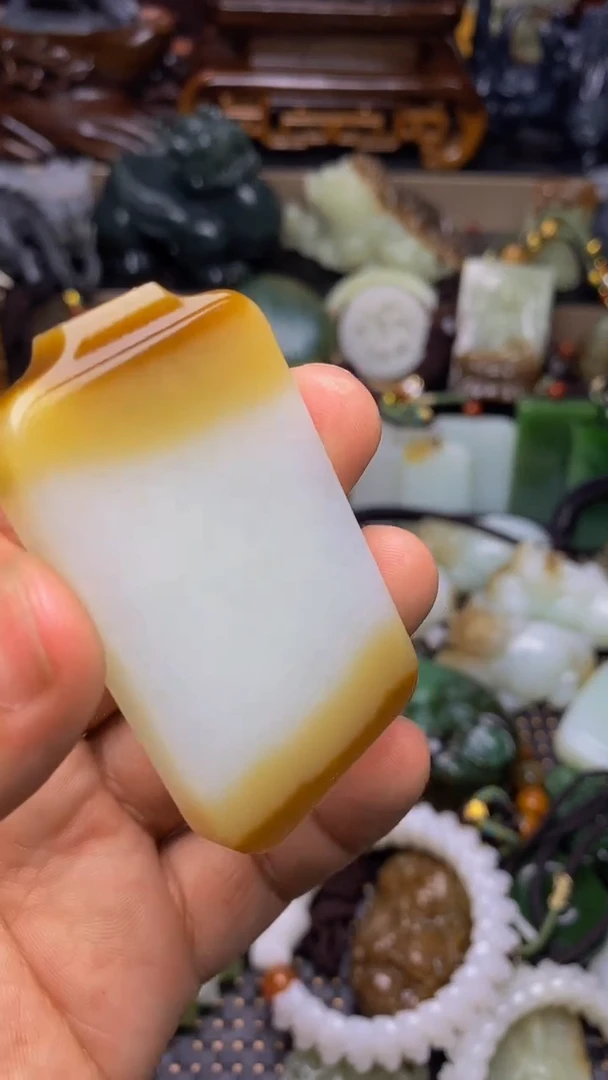 和田玉未镶嵌挂件1