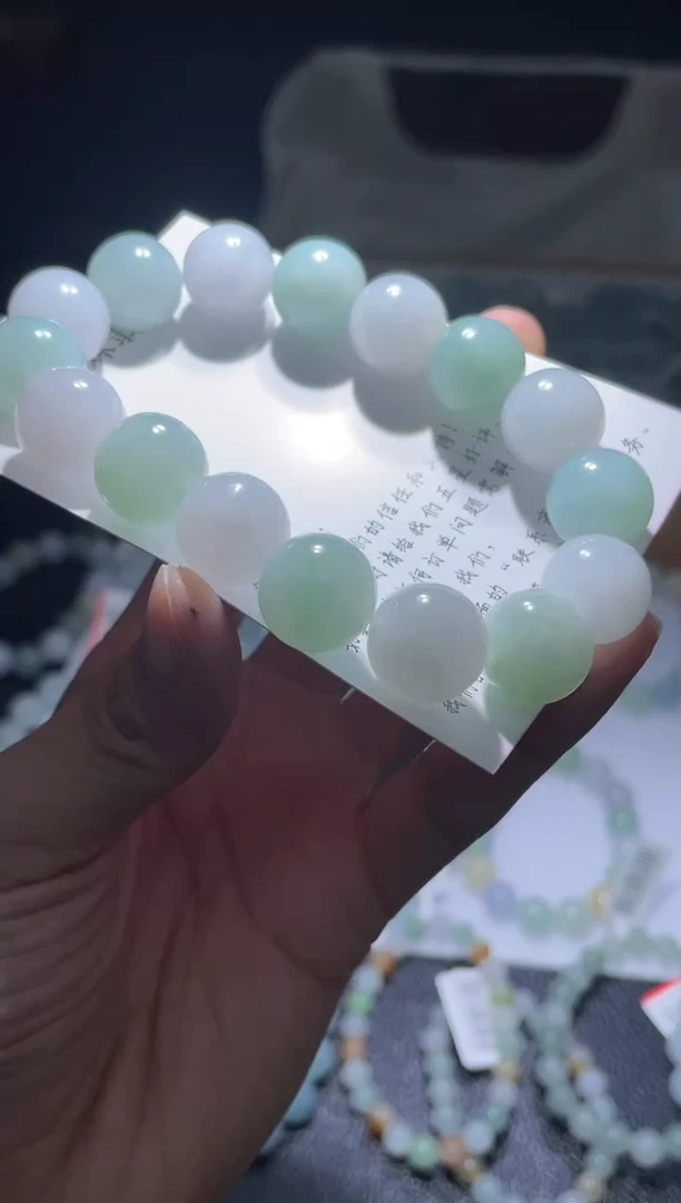 未镶嵌定制翡翠翡翠手串