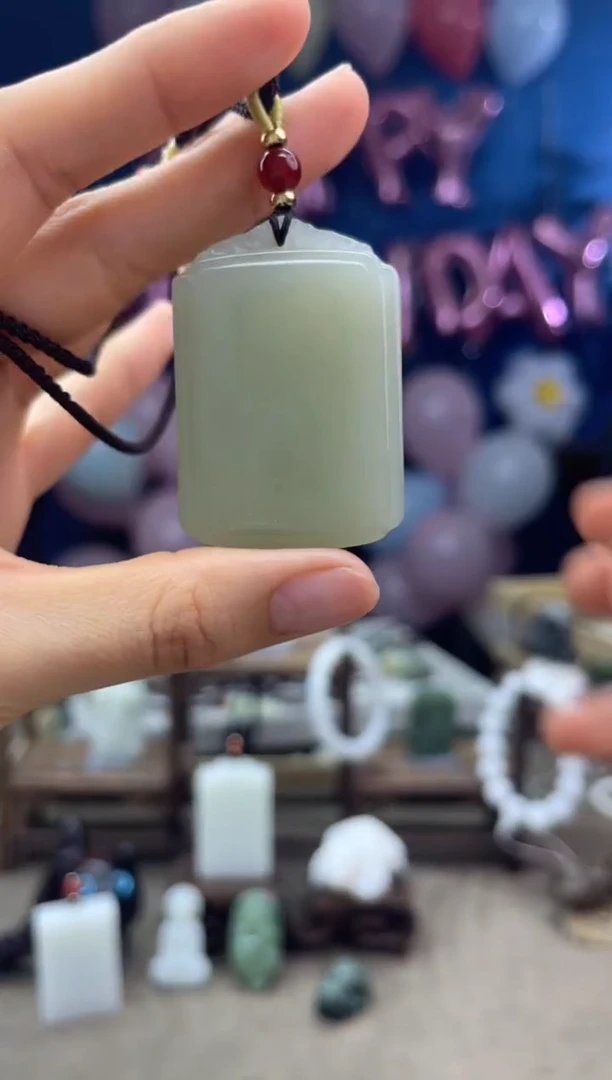 【闪购商品】和田玉颈饰未镶嵌1