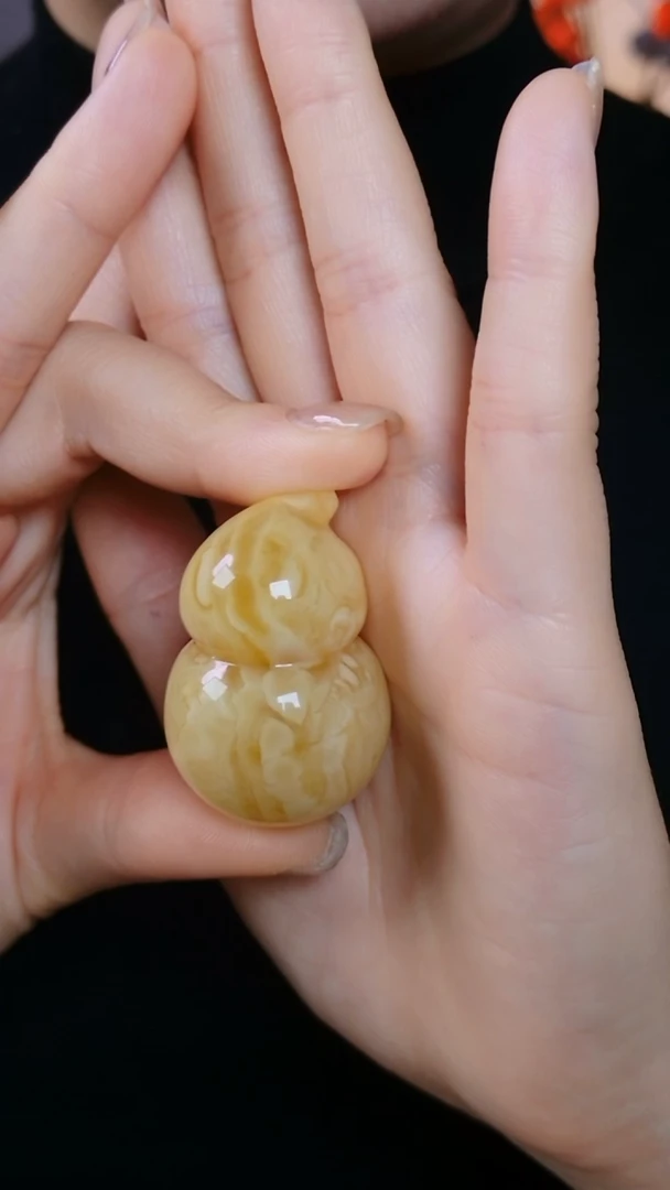 蜜蜡颈饰未镶嵌葫芦