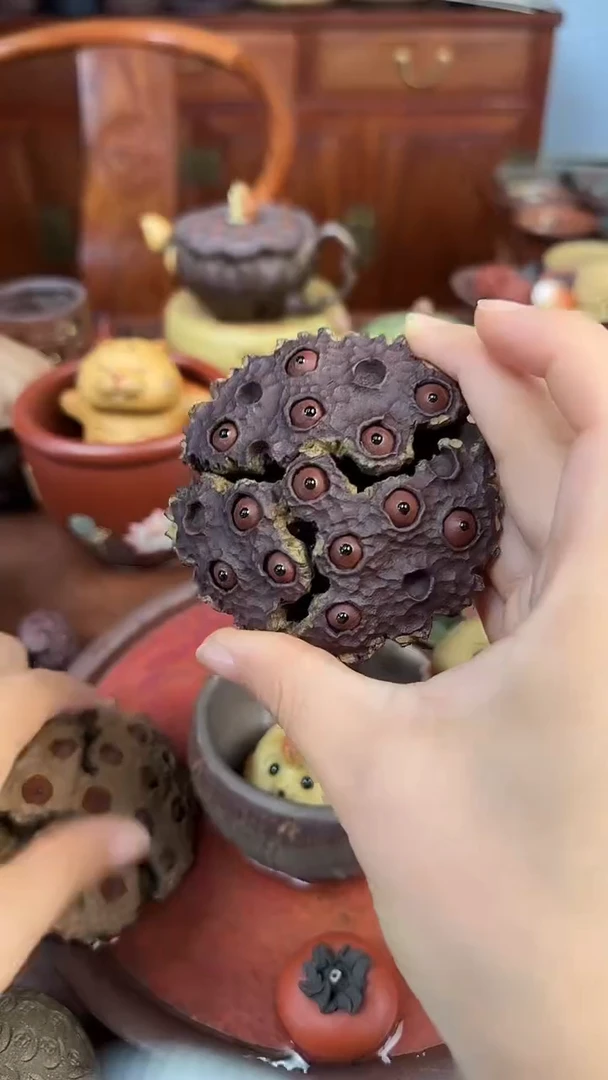 紫砂茶宠紫泥大莲子