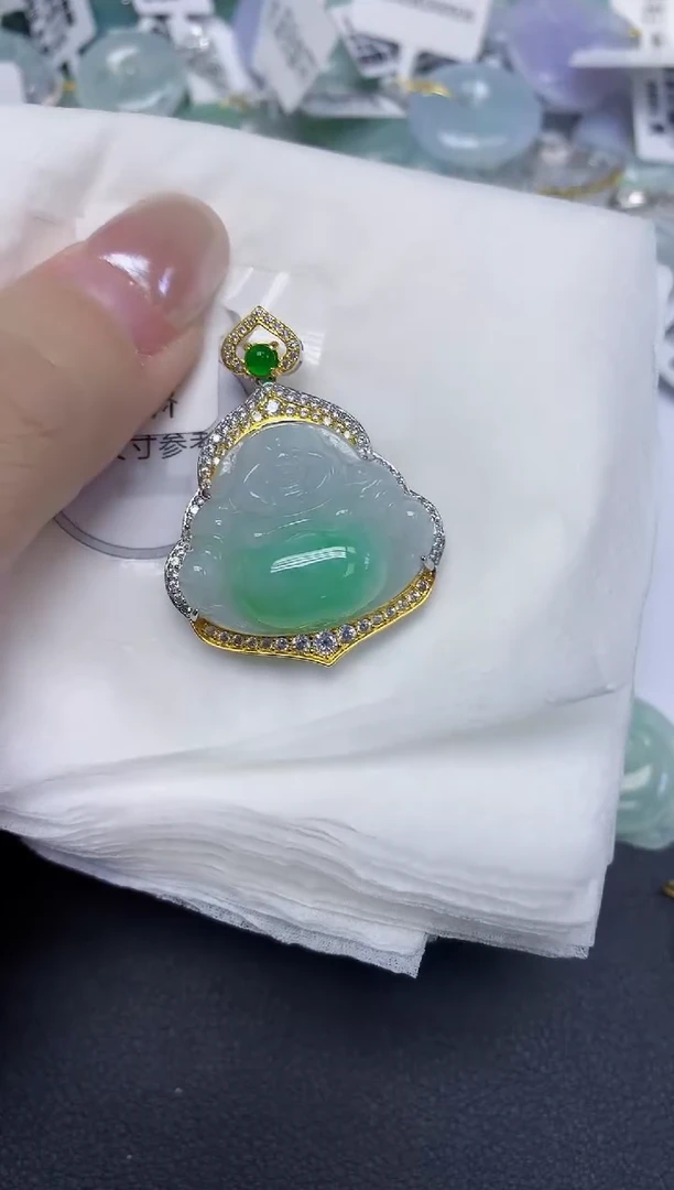颈饰未镶嵌翡翠天然缅甸翡翠A货多样性发一件