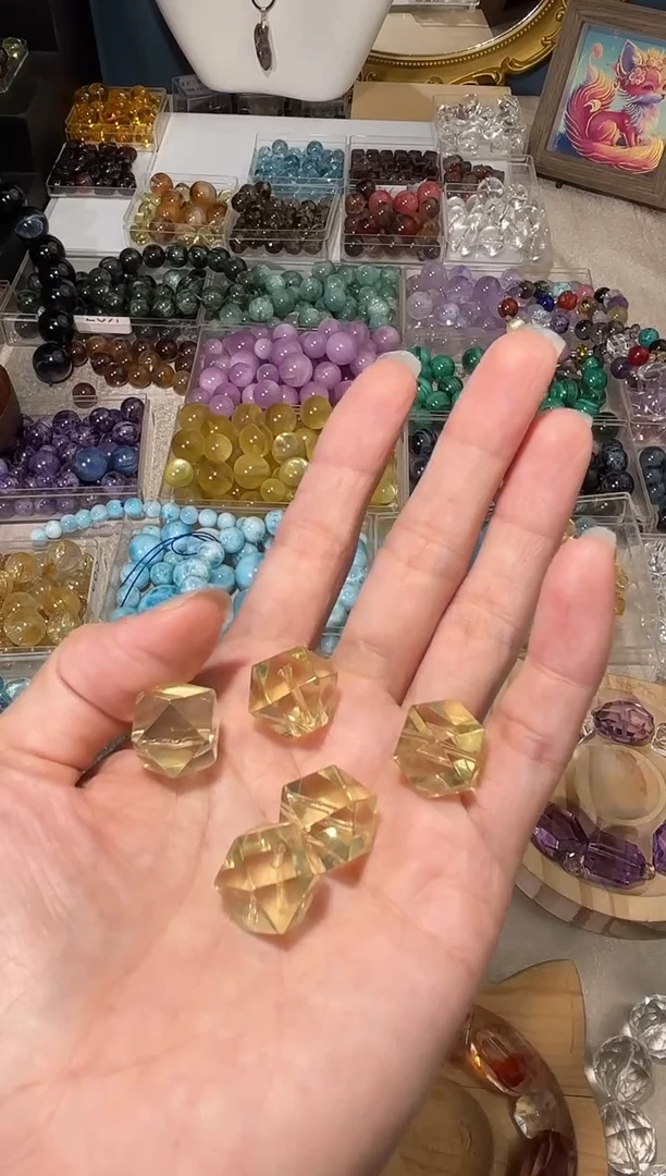 水晶手串未镶嵌C21特级黄水晶八角宽卡12单颗