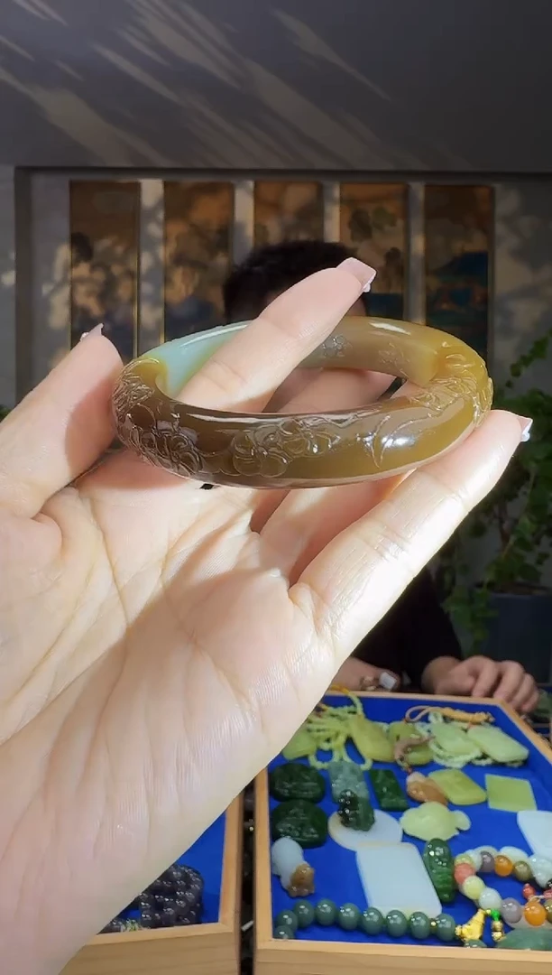 未镶嵌和田玉挂件拍一发一