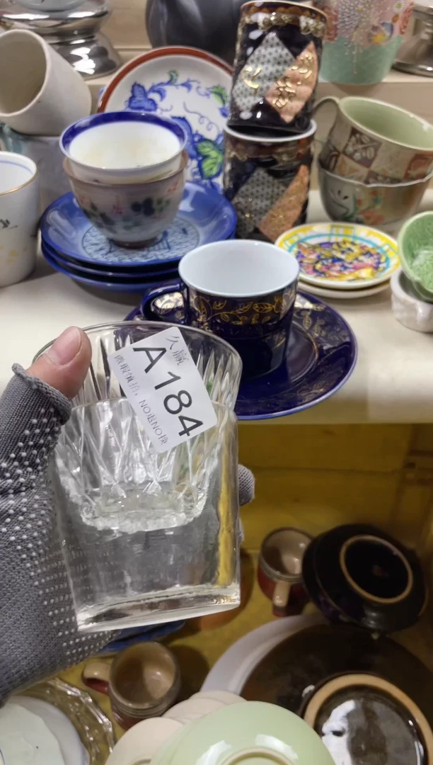 瓷片宁*默认微瑕，谨慎参拍184
